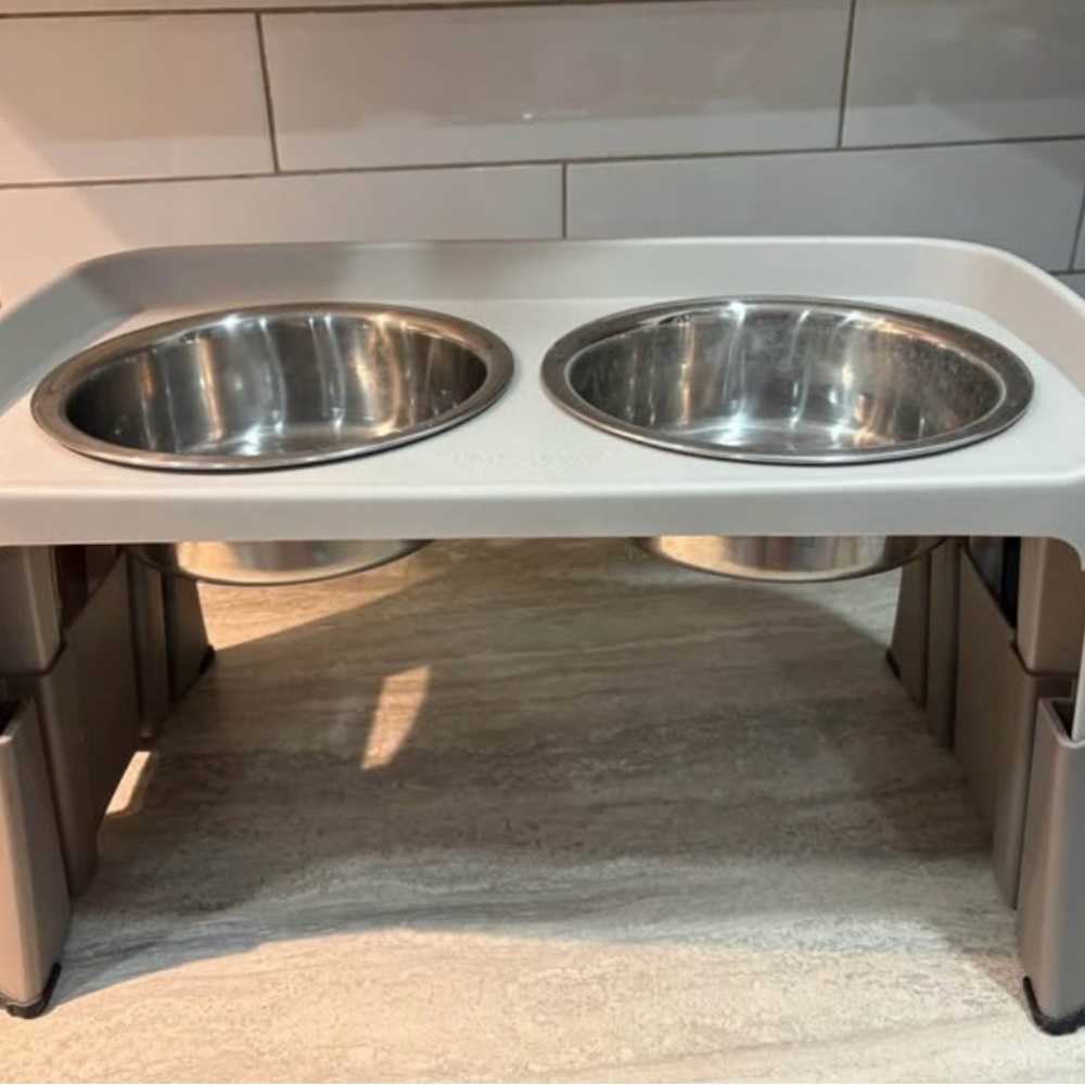 Top Paw Tan Elevated Pet Feeder with Stainless Steel Bowls